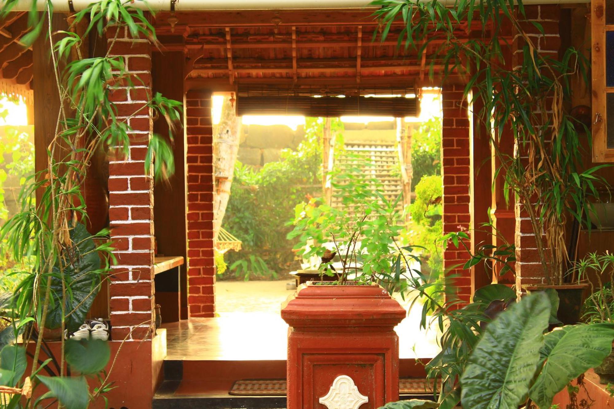 Sea Hut Homestay Kochi Exterior photo
