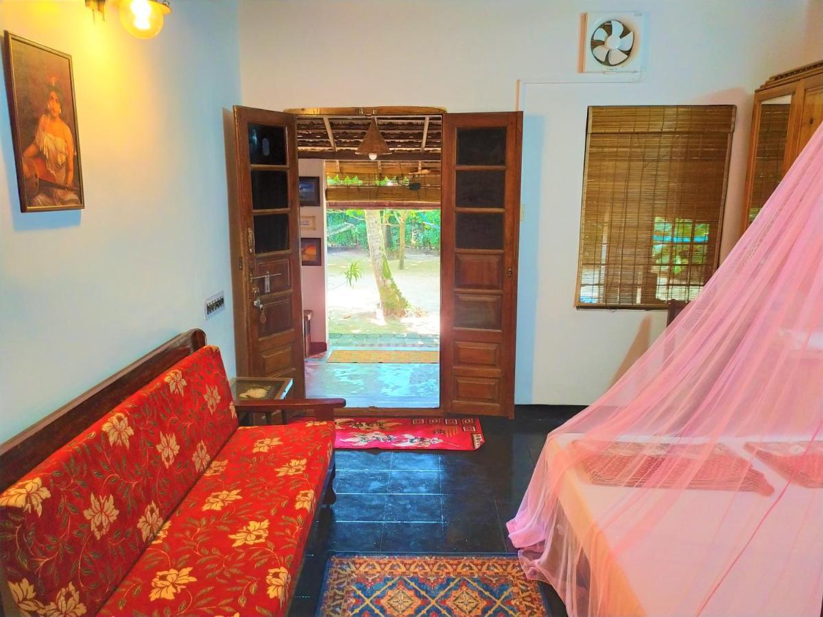 Sea Hut Homestay Kochi Exterior photo